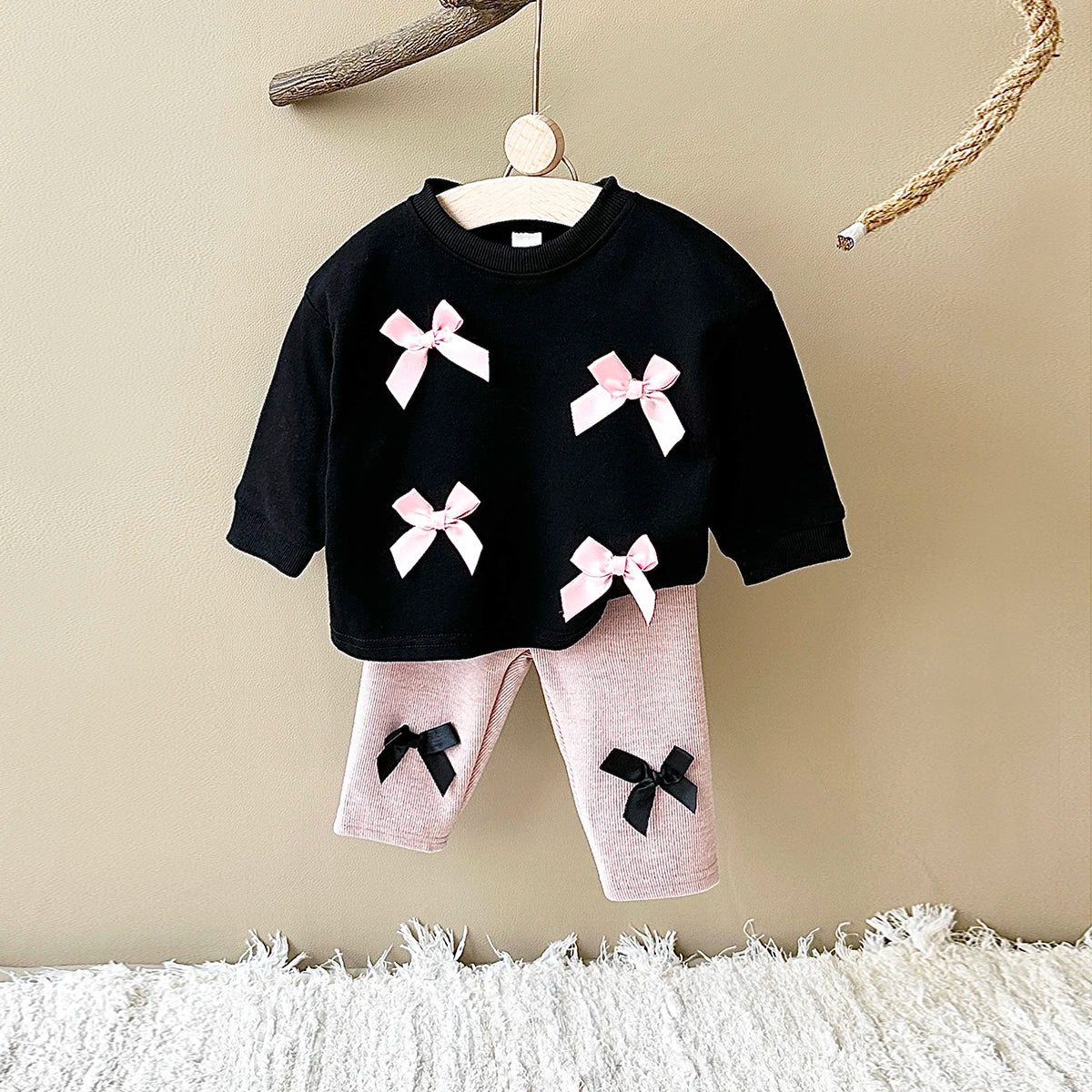 2025 Spring Newborn Baby Girls Infant Suit Long Sleeved Bow Sweatshirt Top+Pants All Cotton Baby Girl Clothes Stylish Sets 0-3Y